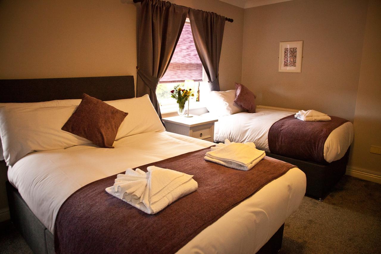 Rowton Poplars Hotel Честер Екстер'єр фото